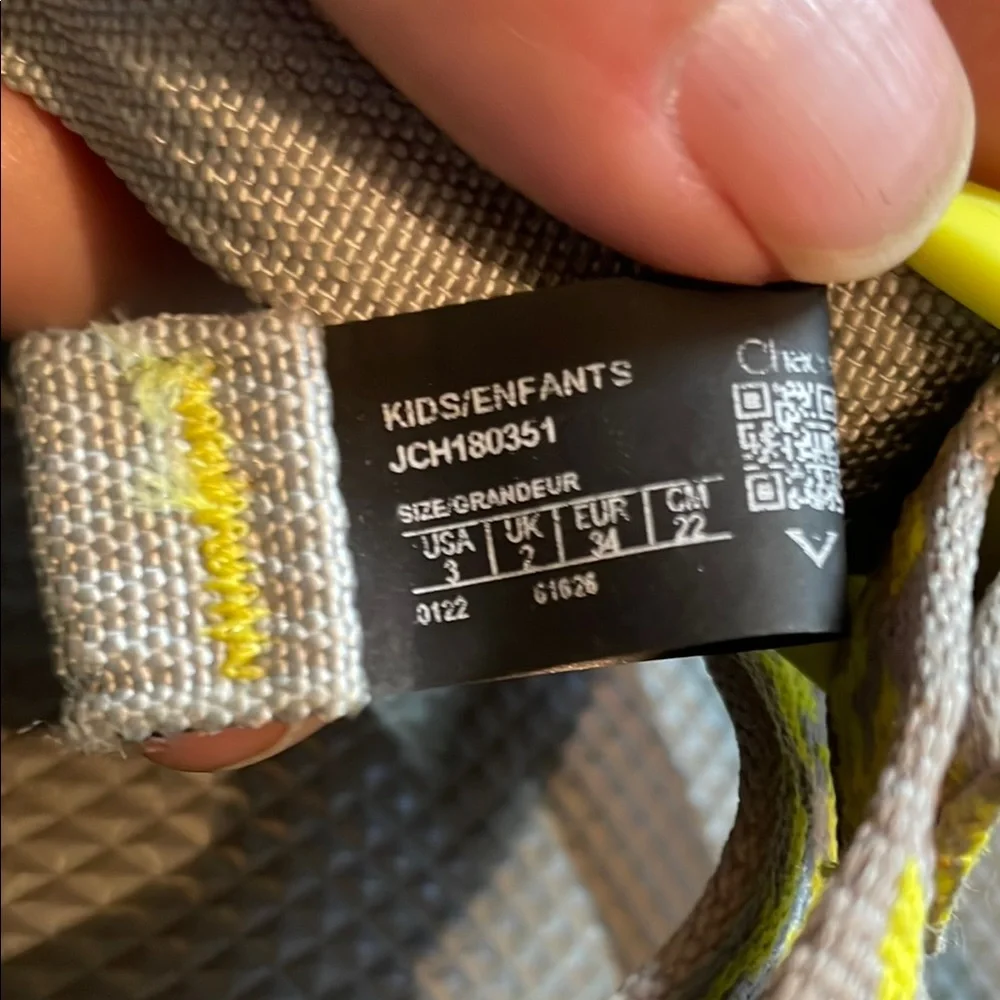 Chaco Gray and Yellow Sport Sandals for Active Adventures‎